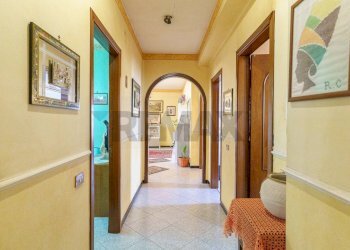 Hall / corridoio - Appartamento via Bari
 
4, San Giovanni la Punta - foto 14