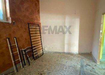 Stanza vuota - Casa semi indipendente Via Lavina
 
219, Aci Sant'Antonio - foto 3