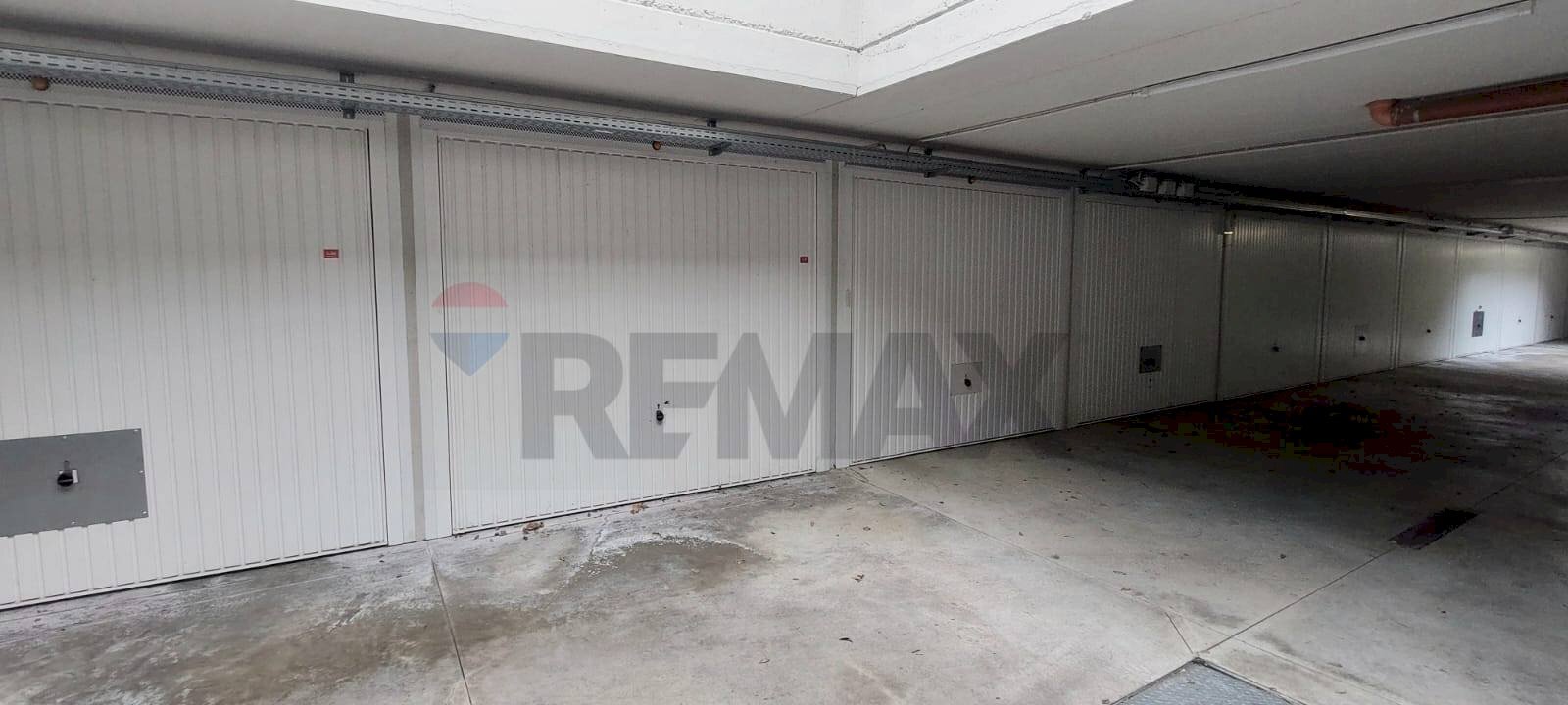 Parcheggio - Box via pietro rondoni
1, Milano - foto 3