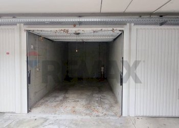 Parcheggio - Box via pietro rondoni
 
1, Milano - foto 5