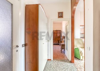 Hall / corridoio - Two-room apartment Via Lorenteggio
 
238, Milano - photo 18