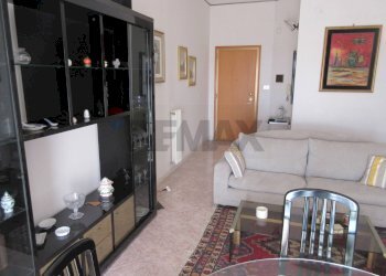 Soggiorno - Appartamento Via Senatore Avvocato Edoardo Di Giovanni
 
74, Siracusa - foto 3