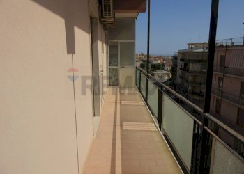 Balcone - Appartamento Via Senatore Avvocato Edoardo Di Giovanni
 
74, Siracusa - foto 4