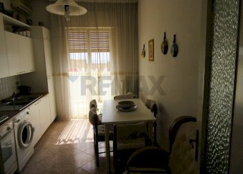 Cucina - Appartamento Via Senatore Avvocato Edoardo Di Giovanni
 
74, Siracusa - foto 8