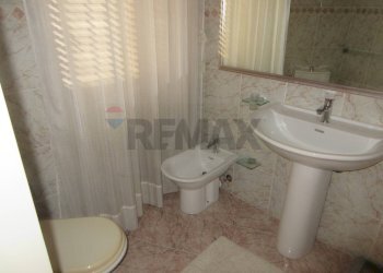 Bagno - Appartamento Via Senatore Avvocato Edoardo Di Giovanni
 
74, Siracusa - foto 11