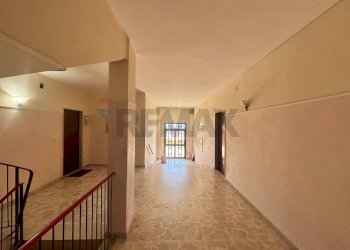 Hall / corridoio - Quadrilocale Agostino Filloley
 
33, Siracusa - foto 3