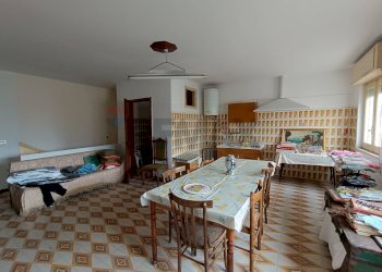 Sala da pranzo - Casa indipendente via Trieste
 
7, Pachino - foto 23