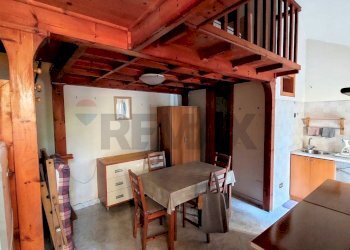 Sala da pranzo - Monolocale Corso Vittorio Emanuele
 
481, Napoli - foto 5