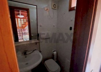 Bagno - Monolocale Corso Vittorio Emanuele
 
481, Napoli - foto 7