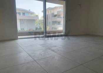 Stanza vuota - Four-room apartment Piazza Libertà, Stezzano - photo 23