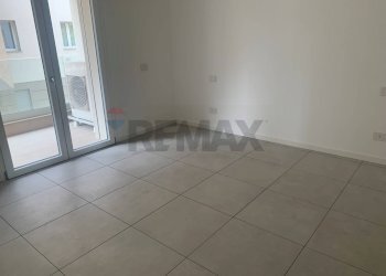 Stanza vuota - Four-room apartment Piazza Libertà, Stezzano - photo 30