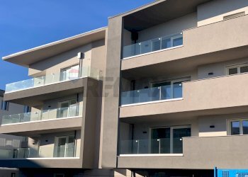 Edificio all\'aperto - Quadrilocale Via Mascagni, Lallio - foto 4