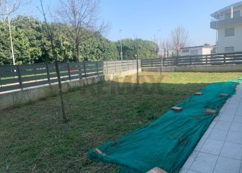 Giardino - Four-room apartment Via Bastone, Dalmine - photo 6