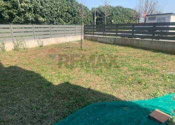 Giardino - Four-room apartment Via Bastone, Dalmine - photo 13