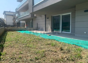 Piscina - Four-room apartment Via Bastone, Dalmine - photo 14