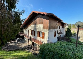 Casa all\'aperto - Trilocale via papa giovanni
 
1, Costa Serina - foto 1