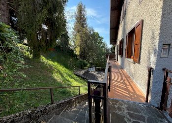 Balcone - Trilocale via papa giovanni
 
1, Costa Serina - foto 12