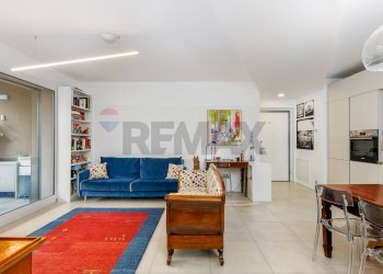 Sala da pranzo - Trilocale Via Maddalena Casulana
 
12, Bergamo - foto 6