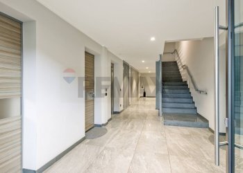 Ricezione / Lobby - Trilocale Via Maddalena Casulana
 
12, Bergamo - foto 22