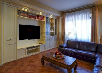 Soggiorno - Four-room apartment Via Ariosto
 
2, Stezzano - photo 1