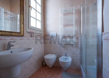 Bagno en suite - Four-room apartment Via Ariosto
 
2, Stezzano - photo 12