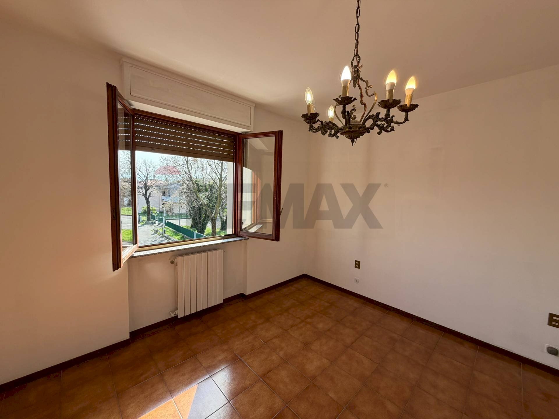 Stanza vuota - Bilocale Osio Sotto - foto 3