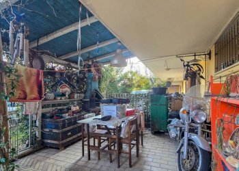 corte esterna piano seminterrato - Terraced Villa Strada Colle San Donato
50, Pescara - photo 9