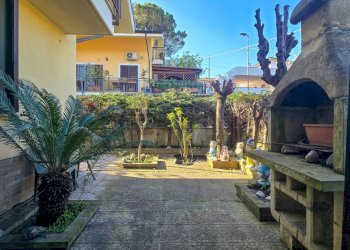 Edificio all\'aperto - Terraced Villa Strada Colle San Donato
50, Pescara - photo 15