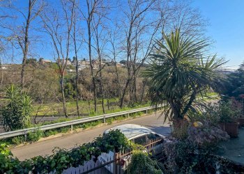 Edificio all\'aperto - Terraced Villa Strada Colle San Donato
50, Pescara - photo 42