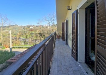 Balcone - Terraced Villa Strada Colle San Donato
50, Pescara - photo 52