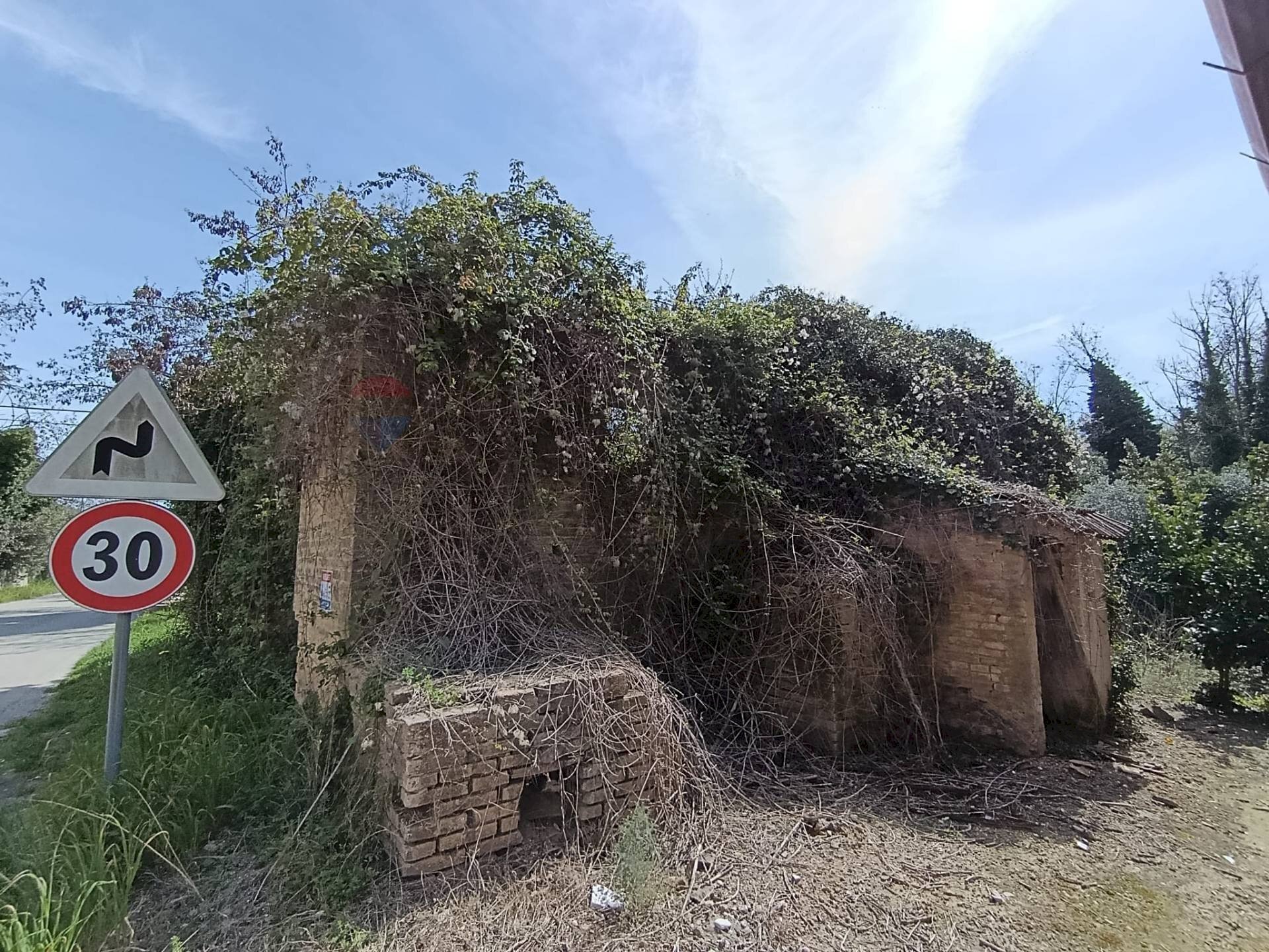 Casa all\'aperto - Terreno agricolo contrada riccio brecciara
 
snc, Ortona - foto 3