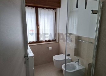 Bagno - Three-room apartment Via Pirago
 
32, Longarone - photo 3