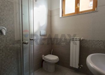 Bagno - Three-room apartment via bergamo
 
573, Pontida - photo 8