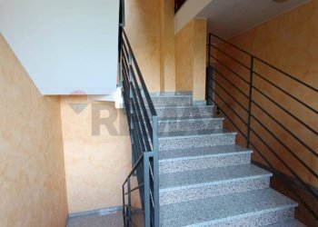 Scale - Three-room apartment via bergamo
 
573, Pontida - photo 13