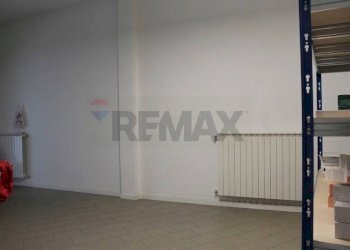 Stanza vuota - Commercial Premises via moroni, Ponteranica - photo 17