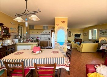 Foto 12 - Villa Stradale Bellolampo
 
4700, Palermo - photo 12