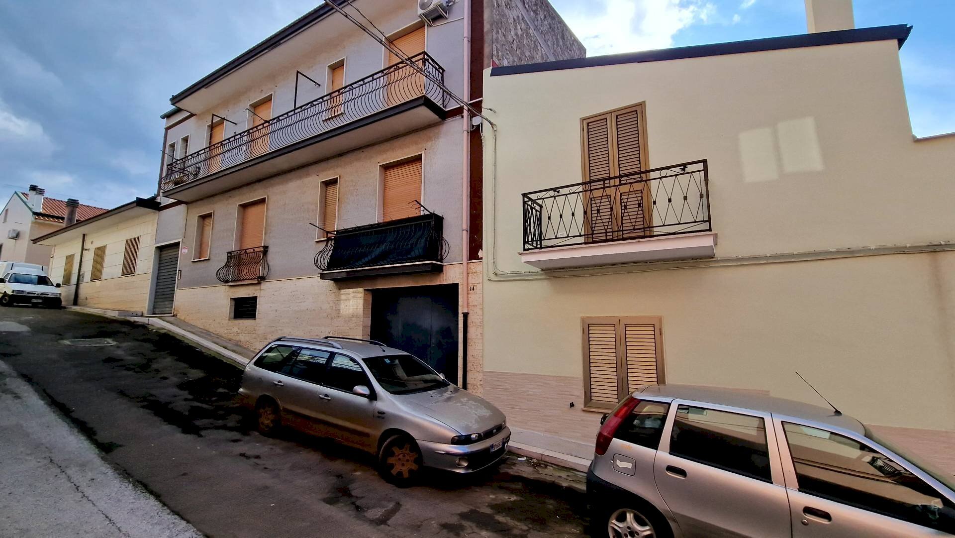 Foto 2 - Stabile - Palazzo Via Quintiliano
 
15, San Nicandro Garganico - foto 2