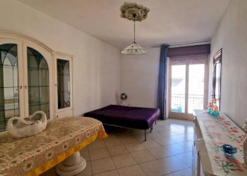 Foto 19 - Stabile - Palazzo Via Quintiliano
 
15, San Nicandro Garganico - foto 19