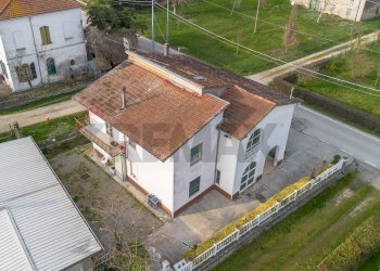 Casa all\'aperto - Independent house Frazione Frescarolo
 
76, Busseto - photo 4