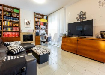 Soggiorno - Independent house Frazione Frescarolo
 
76, Busseto - photo 11