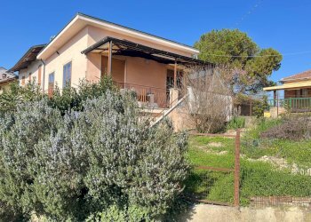 Foto 1 - Rustico FRAZIONE BANENGO
 
31, Montiglio Monferrato - foto 1