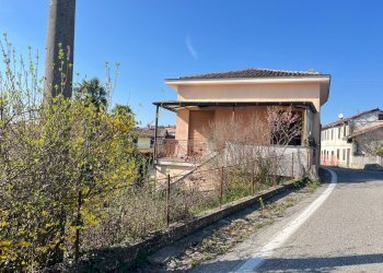 Foto 4 - Rustico FRAZIONE BANENGO
 
31, Montiglio Monferrato - foto 4