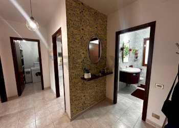 Hall / corridoio - Two-room apartment Ceppaloni - photo 3