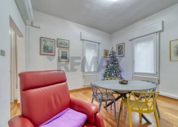 Sala da pranzo - Casa indipendente Via Ugo Bassi
 
24, Venezia - foto 17