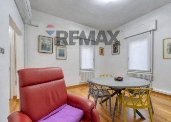 Sala da pranzo - Casa indipendente Via Ugo Bassi
 
24, Venezia - foto 3