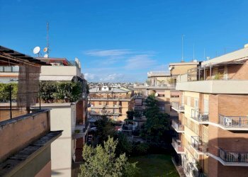 Foto 2 - Quadrilocale VIA LIVIO TEMPESTA
 
18, Roma - foto 2