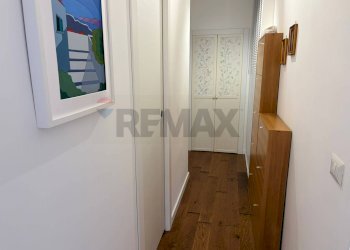 Hall / corridoio - Trilocale Via Rocco Jemma
 
3, Napoli - foto 13