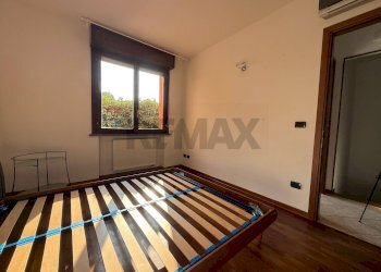 Camera / camera da letto - Apartment largo andreoli
 
5, Parma - photo 17