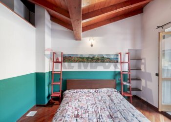 Camera / camera da letto - Two-room apartment via Nazario Sauro
 
160, Brugherio - photo 18