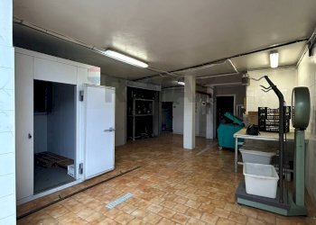 Parcheggio - Locale Commerciale Merate - foto 24